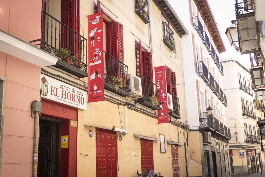 Book In Madrid- Puerta Del Sol Leilighet Eksteriør bilde